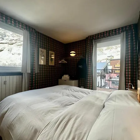 Mcx Vacation - Maison Cian, Con Balconi Panoramici Nel Cuore Di Cervinia